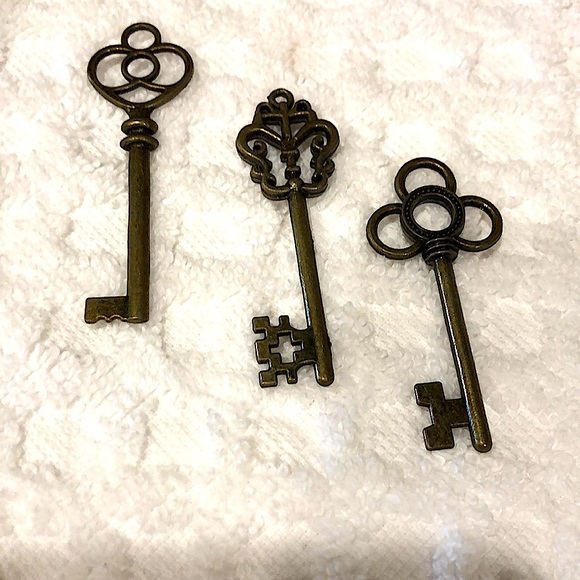 DIY Craft Supplies - Picture 3 of 7